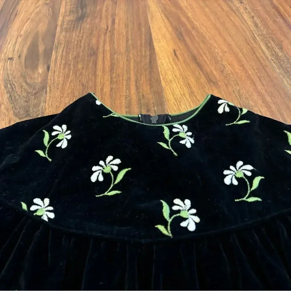Patty Dee Vintage black velvet embroidered flower long sleeve dress